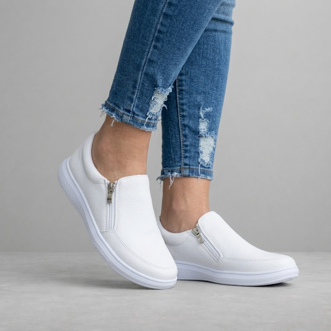 Luna – Lightweight slip on sneakers for all-day comfort