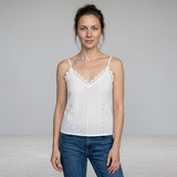 Selene – Elegant lace camisole with a soft feminine touch