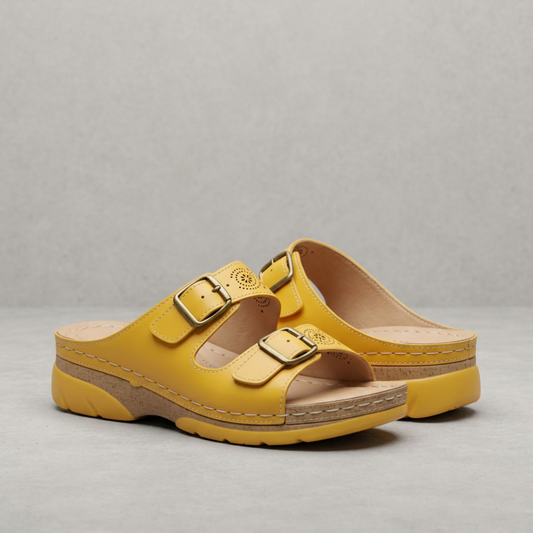Clara – Comfort slide sandals with adjustable support